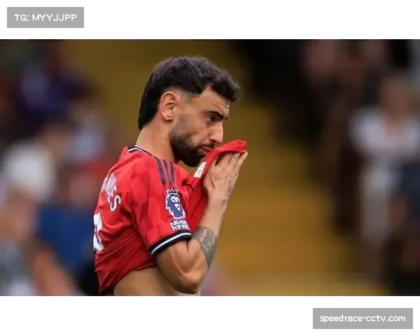 实时:富勒姆后卫里姆被红牌罚下 实时:富勒姆后卫里姆被红牌罚下